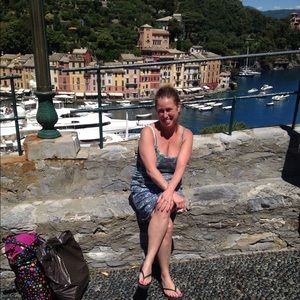 Meet your Posher, Linda